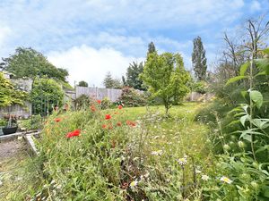 Coggeshall Road- click for photo gallery